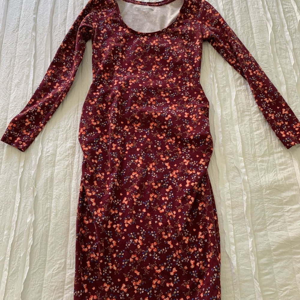 Women’s Old Navy Maternity Dress